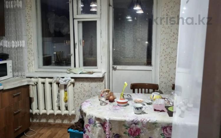 2-бөлмелі пәтер · 58 м² · 3/5 қабат, мкр Жетысу-4, Момышулы — абая, бағасы: 39 млн ₸ в Алматы, Ауэзовский р-н — фото 2