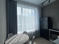 2-комнатная квартира · 60 м² · 10/12 этаж, Санжара Асфендиярова 4 за 350 000 ₸ в Астане, Нура р-н — фото 2