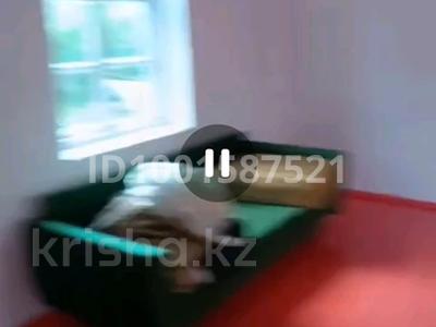 Дача · 2 комнаты · 60 м² · 7 сот., СТ " Колос " 508 — Пантонный мост где магазин Наташа за 1.8 млн 〒 в Усть-Каменогорске, Ахмирово