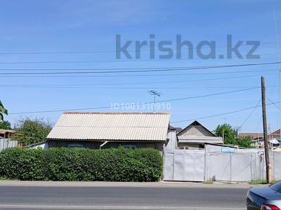Отдельный дом · 7 комнат · 82.6 м² · 6.46 сот., проспект Жамбыла 171 — проспект Жамбыла-Конаева за 100 млн 〒 в Таразе