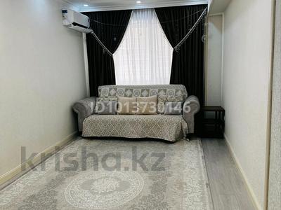 3-бөлмелі пәтер · 90 м² · 8/10 қабат, 16-ш/а. 63/2 — 16 мкр және 17 мкр арасындағы үлкен жолға жақын, екінші қатарда. Ыңғай, бағасы: 44 млн ₸ в Актау, 16-й мкр 