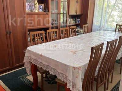 4-бөлмелі пәтер · 78 м² · 4/5 қабат, Мкр Салтанат 18 — Сейфуллин - Әл Фараби, бағасы: 20 млн 〒 в Таразе