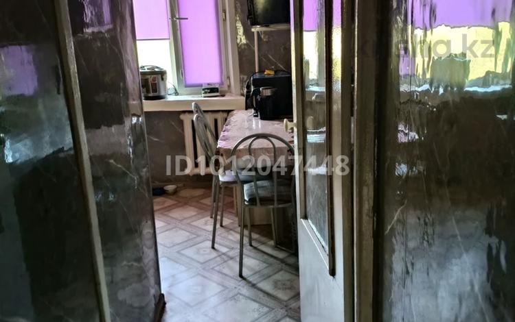 3-бөлмелі пәтер · 61.7 м² · 4/5 қабат, Майкудук, Майкудук, 14й микрорайон, бағасы: 10.7 млн ₸ в Караганде, Алихана Бокейханова р-н — фото 2