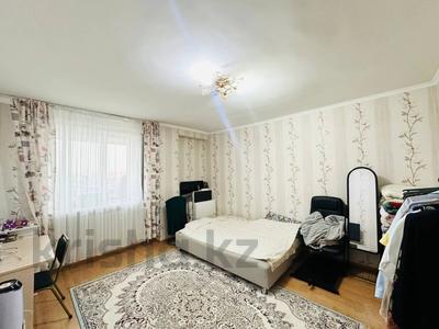 3-бөлмелі пәтер, 121 м², 12/12 қабат, Чингиза Айтматова, бағасы: 35.5 млн 〒 в Астане, Нура р-н