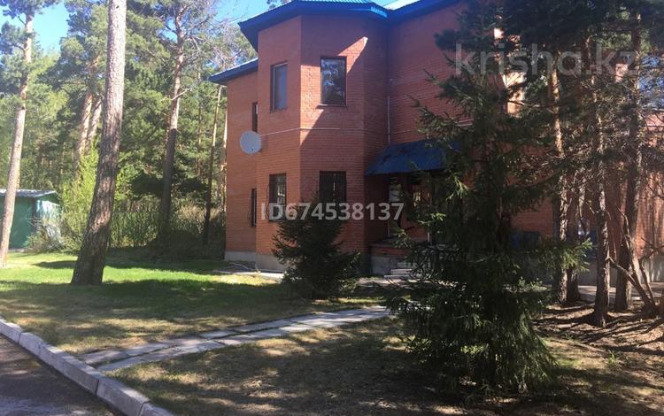 4-комнатный дом посуточно, 260 м², Приозёрная 15 за 130 000 〒 в Щучинске — фото 2