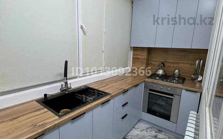 1-комнатная квартира · 45 м² · 1/9 этаж, мкр Береке 30 за 16 млн ₸ в Атырау — фото 2