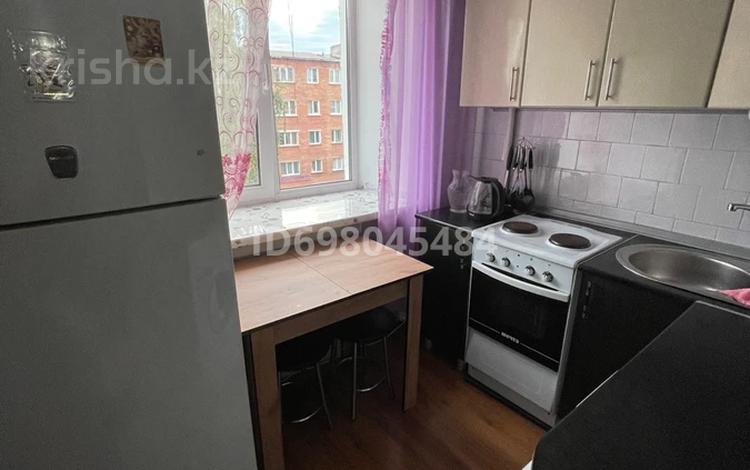 2-комнатная квартира · 48 м² · 4/5 этаж, 3 микр — Огонек за 10 000 〒 в Риддере — фото 2