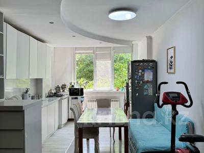 3-комнатная квартира · 76 м² · 1/9 этаж, мкр Мамыр-4 за 51 млн ₸ в Алматы, Ауэзовский р-н