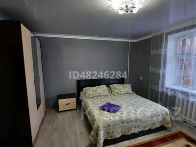 1-комнатная квартира, 32 м², 2 этаж посуточно, Жансугурова 112 — Шевченко за 8 000 〒 в Талдыкоргане
