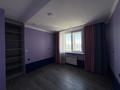 2-комнатная квартира · 63 м² · 14/18 этаж, ул. Сауран 10Б за 330 000 〒 в Астане, Есильский р-н — фото 4