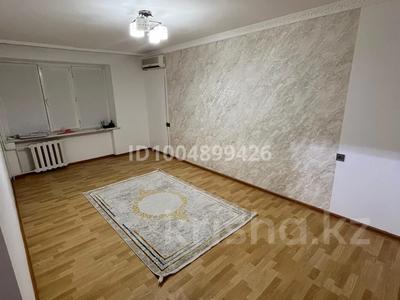 3-бөлмелі пәтер · 61 м² · 2/5 қабат, мкр Центральный, Азаттык 46а, бағасы: 18.5 млн ₸ в Атырау
