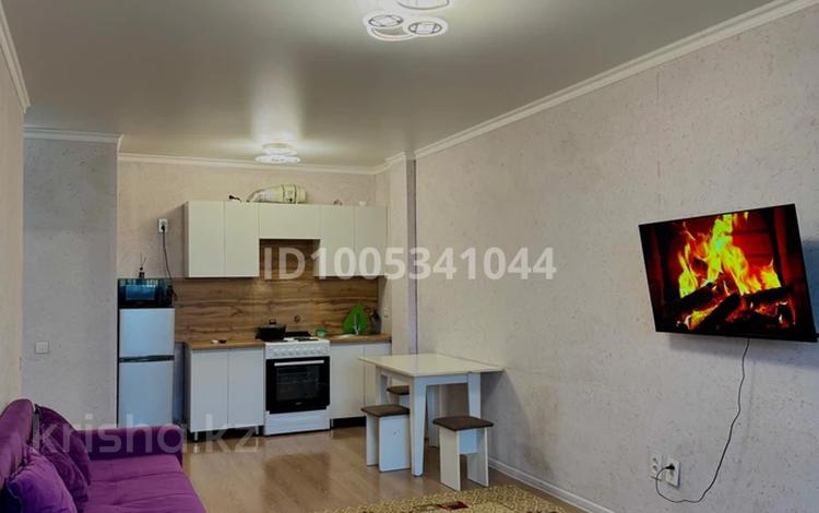 2-бөлмелі пәтер · 52 м² · 6/8 қабат, Северное кольцо 29 — Барахолка, Рынок Салем, бағасы: 18 000 ₸ в Алматы, Жетысуский р-н — фото 2