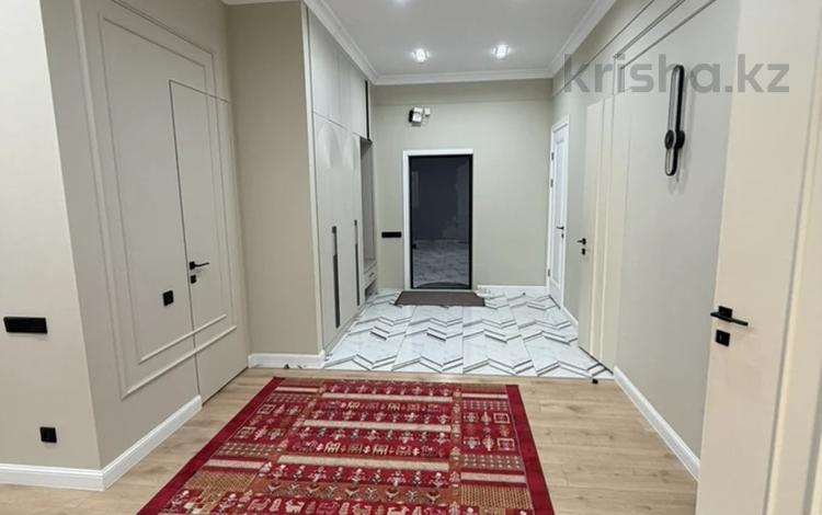 6-комнатная квартира · 265 м² · 10/13 этаж, 16-й мкр 85 за 110 млн ₸ в Актау — фото 2
