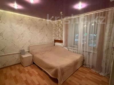 3-комнатная квартира · 60 м² · 5/5 этаж, абая за 24 млн 〒 в Петропавловске