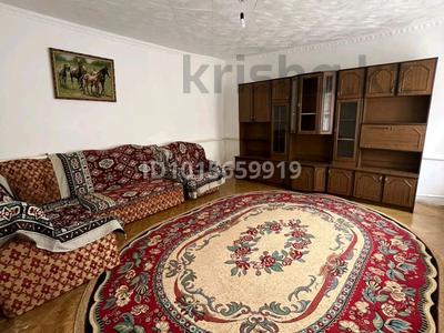 Отдельный дом · 4 комнаты · 90 м² · 6 сот., Старый город, ул 30 лет Казазстана — Возле маг Анвар за 90 000 ₸ в Актобе