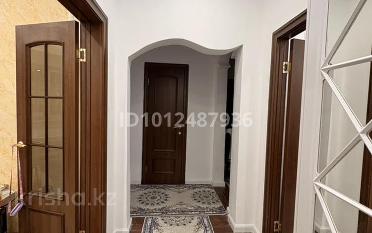4-комнатная квартира · 80 м² · 4/5 этаж, Абая 79 за 30 млн ₸ в Сатпаев — фото 2