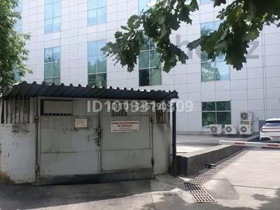 Гараж · 14 м² · Зенкова 38 — Зенкова Богенбай Батыра, бағасы: 50 000 ₸ в Алматы, Медеуский р-н