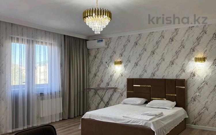 1-комнатная квартира · 60 м² · 2/9 этаж, Нурсат 129 за 14 000 ₸ в Шымкенте — фото 2