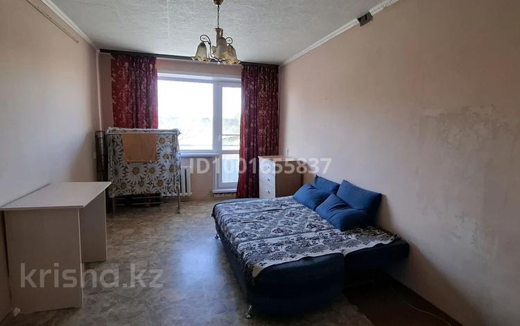 1-комнатная квартира · 32 м² · 4/5 этаж, Муканова 30/2 за 8 000 ₸ в Караганде, Казыбек би р-н — фото 3
