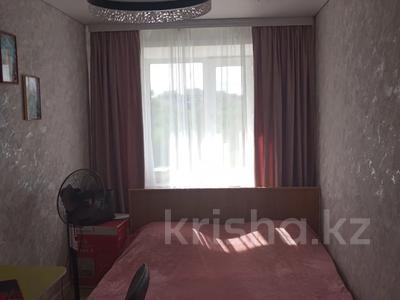 2-комнатная квартира · 44 м² · 5/5 этаж, пр. Республики за 9.5 млн 〒 в Темиртау