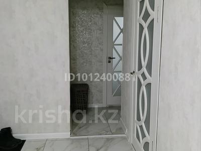 2-комнатная квартира · 48 м² · 2/9 этаж, ул. Чокана Валиханова 145 за 25 млн ₸ в Семее, Красный Кордон