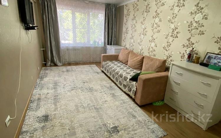 3-комнатная квартира · 63.8 м² · 2/5 этаж, Михаэлиса 12/1 за 25.5 млн ₸ в Усть-Каменогорске — фото 2