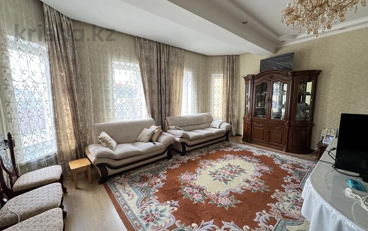 Жеке үй · 5 бөлме · 226 м² · 8 жүзд., Таугүл-3 ш/а., Дауленова 112 — Турдыкуловой, бағасы: 160 млн ₸ в Алматы, Ауэзовский р-н — фото 6