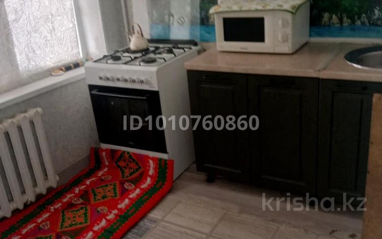 1-комнатная квартира · 45.3 м² · 3/5 этаж, Мкр. Шугыла 20 за 12 000 ₸ в Жанаозен — фото 2