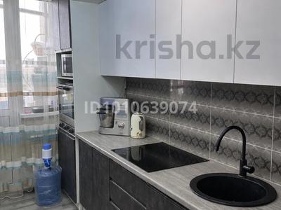 2-бөлмелі пәтер · 57.7 м² · 10/19 қабат, мкр Кадыра Мырза-Али С.Датова 32/2, бағасы: 25 млн ₸ в Уральске