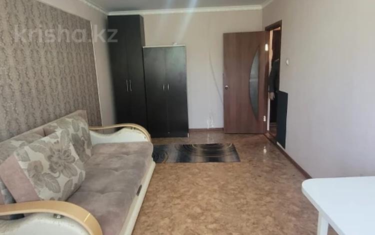 1-комнатная квартира · 32 м² · 3/5 этаж, мкр 5, Тургенева за 9.3 млн ₸ в Актобе — фото 5