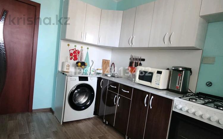 2-комнатная квартира · 60 м² · 10/12 этаж, Абая 159а за 19 млн ₸ в Таразе — фото 3