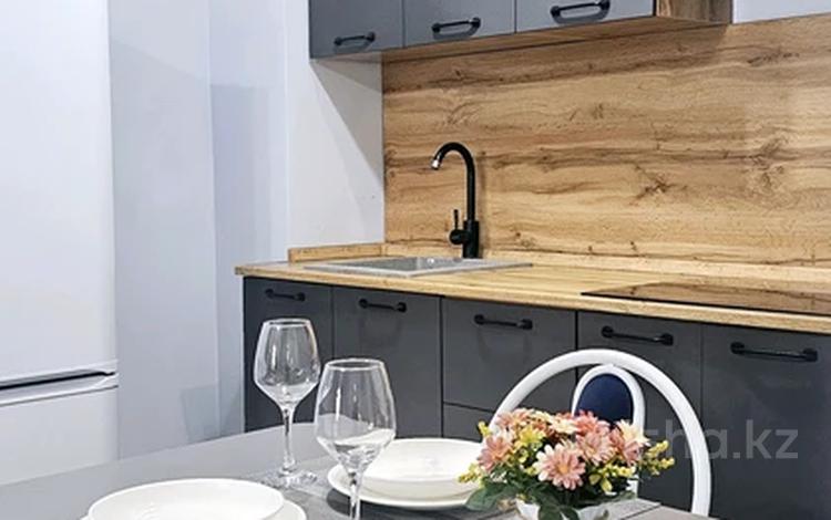 1-комнатная квартира · 45 м² · 15/15 этаж, Зенкова 59 — Достык за 400 000 ₸ в Алматы, Медеуский р-н — фото 2