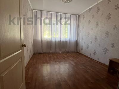 2-комнатная квартира · 42 м² · 1/5 этаж, саратовская за 11.5 млн ₸ в Уральске