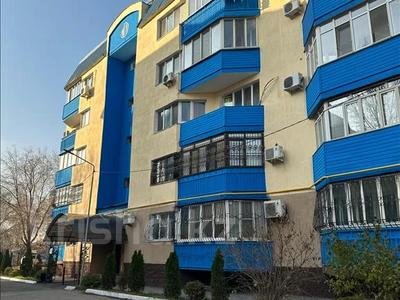 3-комнатная квартира, 118 м², 5/5 этаж, мкр Думан-2 за 51.5 млн 〒 в Алматы, Медеуский р-н