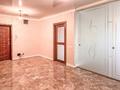 4-бөлмелі пәтер · 200 м² · 11/20 қабат, Абая 45/1, бағасы: 75 млн ₸ в Астане, р-н Байконур — фото 29