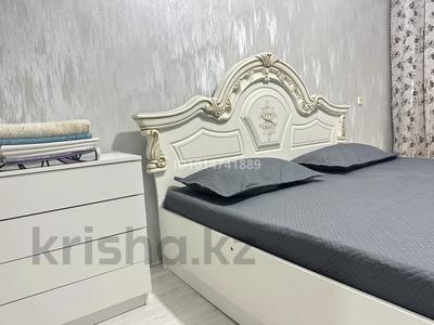 1-бөлмелі пәтер · 50 м² · 2/5 қабат, 1 ш/а, АБИЛХАЙРХАН 57 А — Нурдаулет-Стадион-Есет батыр-Халык банк-Багетто кафе, бағасы: 10 000 ₸ в Актобе, мкр 5