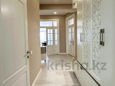 4-комнатная квартира · 163.6 м² · 5/7 этаж, Жана Гарышкер 5/5 за 98 млн 〒 в Талдыкоргане, мкр Жана Гарышкер