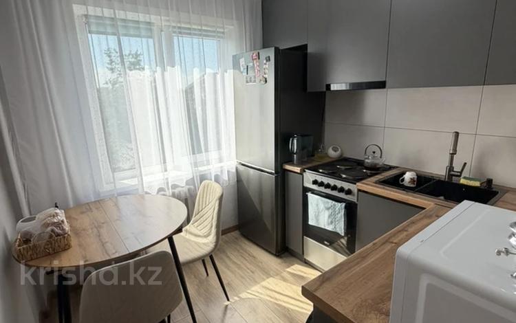 1-бөлмелі пәтер · 33 м² · 5/5 қабат, Бурова 27, бағасы: 13.8 млн ₸ в Усть-Каменогорске — фото 2