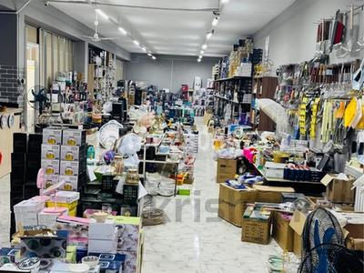 Аренда коммерческой недвижимости в Мангистауской обл.: Магазины и бутики, фитнес и спорт · 250 м² за 500 000 〒 Магазины и бутики, фитнес и спорт · 250 м² за 500 000 〒 в Актау, мкр "Шыгыс 2"
