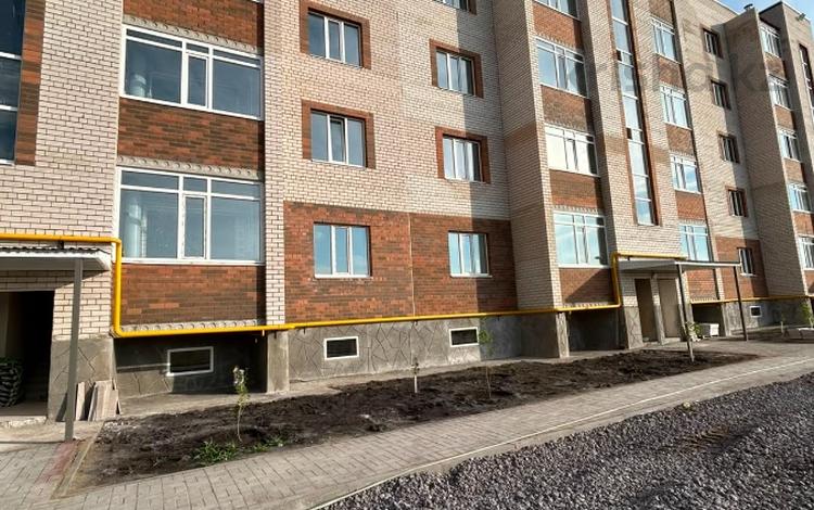 3-комнатная квартира · 94.8 м² · 2/5 этаж, мкр. Алтын орда 14 за 20 млн ₸ в Актобе — фото 2