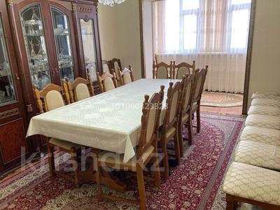 Пәтерлер в Актюбинской обл.: 5-бөлмелі пәтер · 111 м² · 5/6 қабат, мкр Жилгородок, Есет батыра 3 — Есет батыр, бағасы: 26 млн 〒 5-бөлмелі пәтер · 111 м² · 5/6 қабат, мкр Жилгородок, Есет батыра 3 — Есет батыр, бағасы: 26 млн 〒 в Актобе