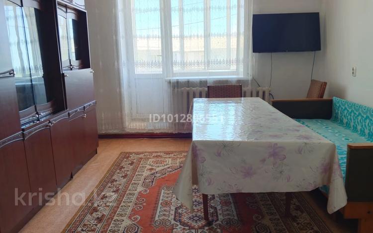 3-бөлмелі пәтер · 69.9 м² · 2/2 қабат, Холодный ключ, Цветочная 1б, бағасы: 8 млн ₸ в Семее — фото 2