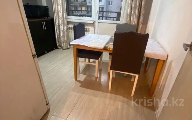 1-комнатная квартира · 40 м² · 5/9 этаж, Мкр. Атырау за 25.6 млн ₸ в Алматы, Медеуский р-н — фото 4