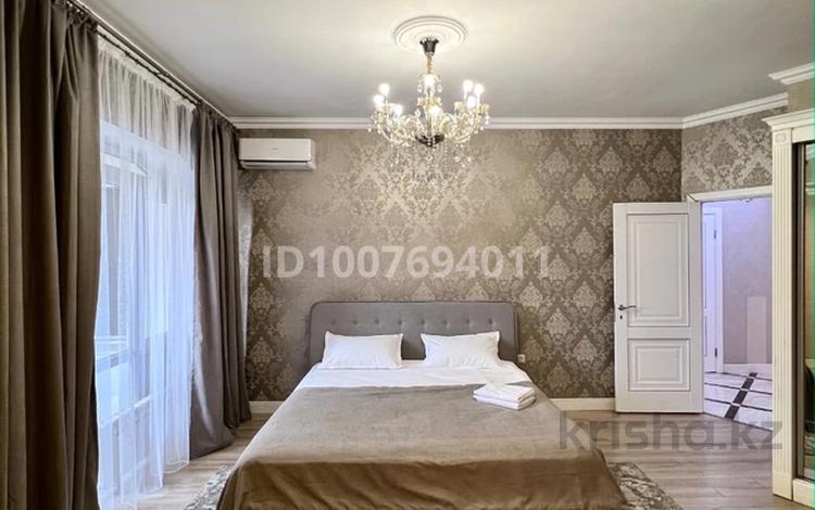 3-бөлмелі пәтер · 120 м² · 10/17 қабат, Жарокова 137/1 — Сатпаева, бағасы: 36 000 ₸ в Алматы, Бостандыкский р-н — фото 2