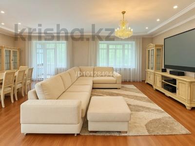 4-комнатная квартира · 180.8 м² · 2/5 этаж, Омарова 29 за 138 млн ₸ в Алматы, Медеуский р-н