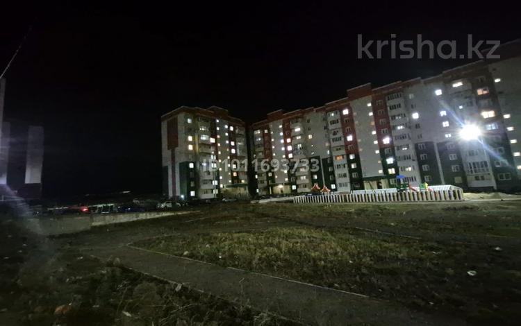3-бөлмелі пәтер · 81 м² · 8/9 қабат, Аль-фараби 40 — Есенберлина, бағасы: 33 млн ₸ в Усть-Каменогорске, Ульбинский — фото 2