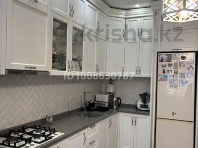 2-бөлмелі пәтер · 80 м² · 5/9 қабат, 19-й мкр 26, бағасы: 35 млн ₸ в Актау