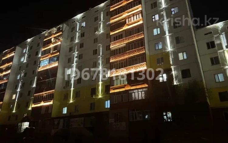 1-комнатная квартира, 32 м², 9/9 этаж посуточно, Микрорайон Шашубай 3 за 8 000 〒 в Балхаше — фото 2