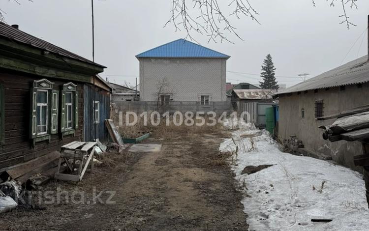 Жер телімі · 6 сотық, Бектурова 331 — Ломова, бағасы: 26 млн ₸ в Павлодаре — фото 2