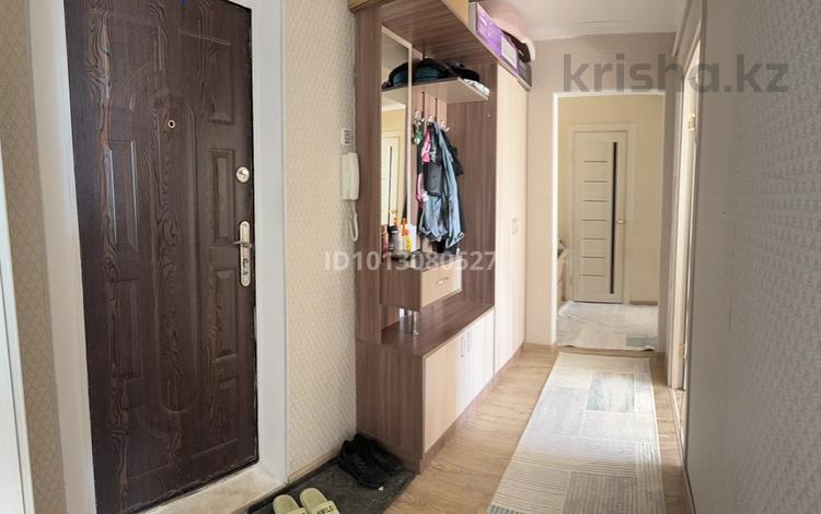 2-комнатная квартира · 49 м² · 2/9 этаж, Сарайшык 19 — ДК Зенит за 150 000 ₸ в Уральске — фото 2